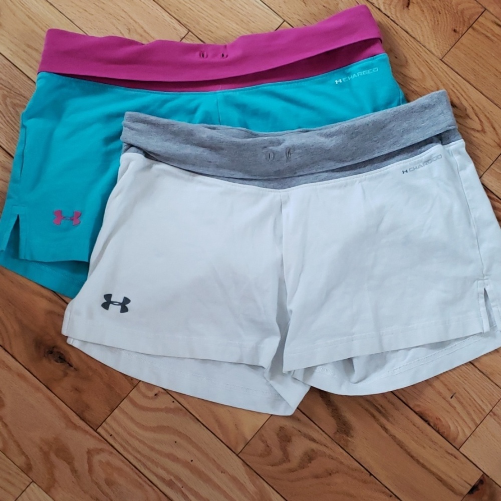 Womens Underarmour shorts (2)